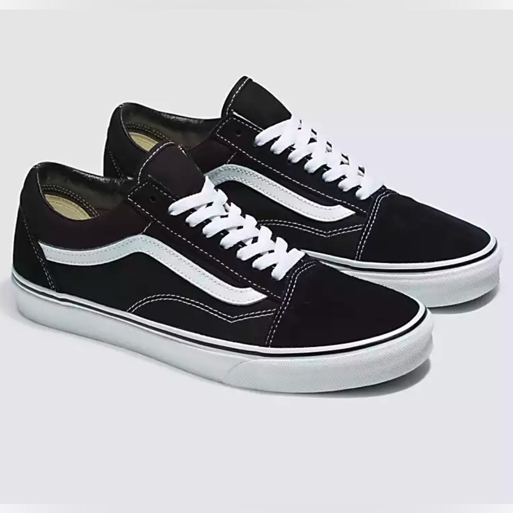 NEW-Vans Old Skool Shoe
